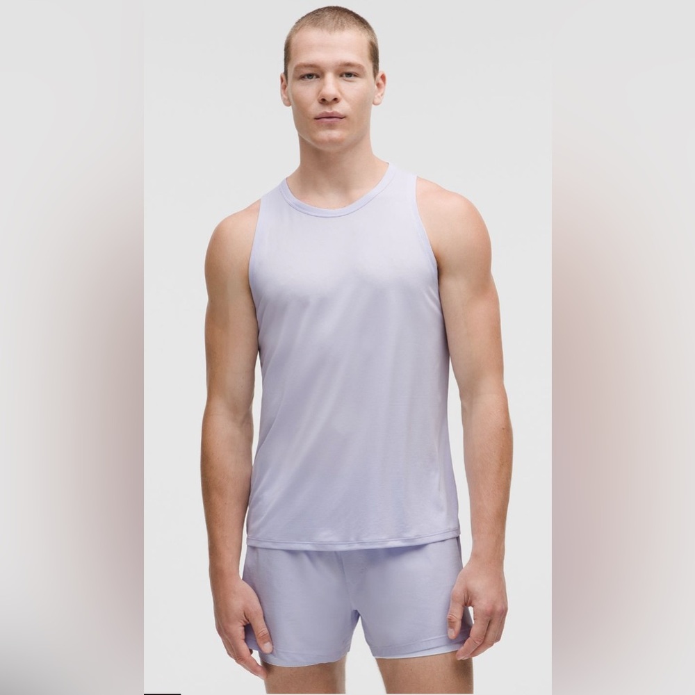 lululemon athletica Men's Sleeveless Tank Top in Light Lavender